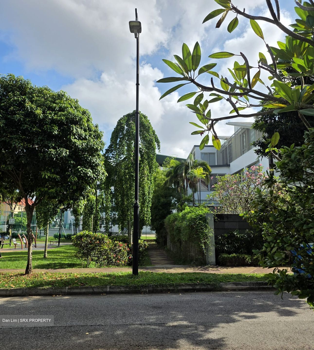 Cotswold Close (D13),  #602816681